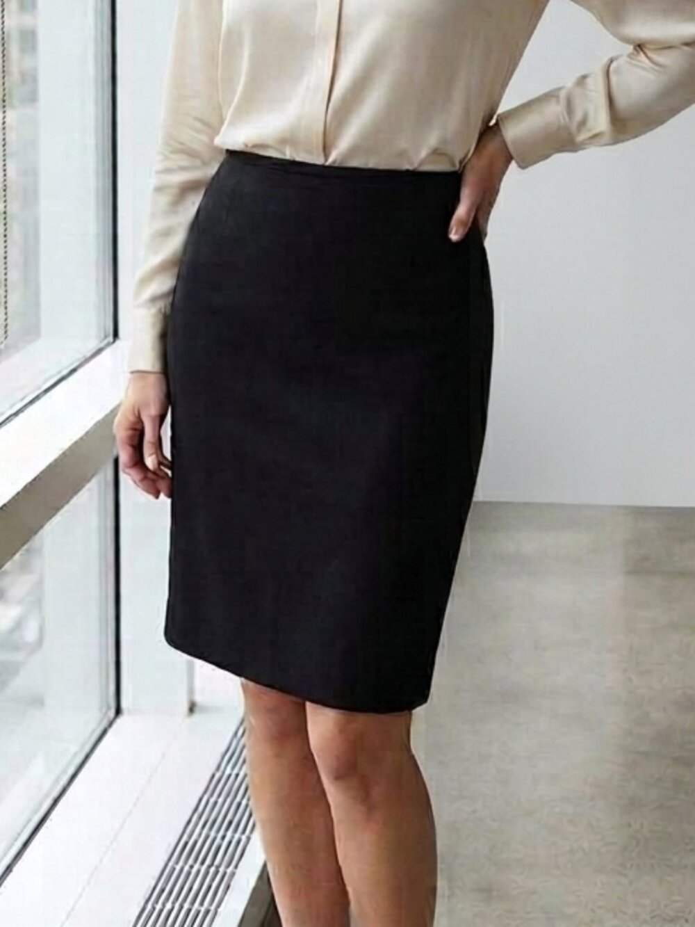 LIZ CLAIBORNE Black Pencil Suit Skirt Size 6P EUC